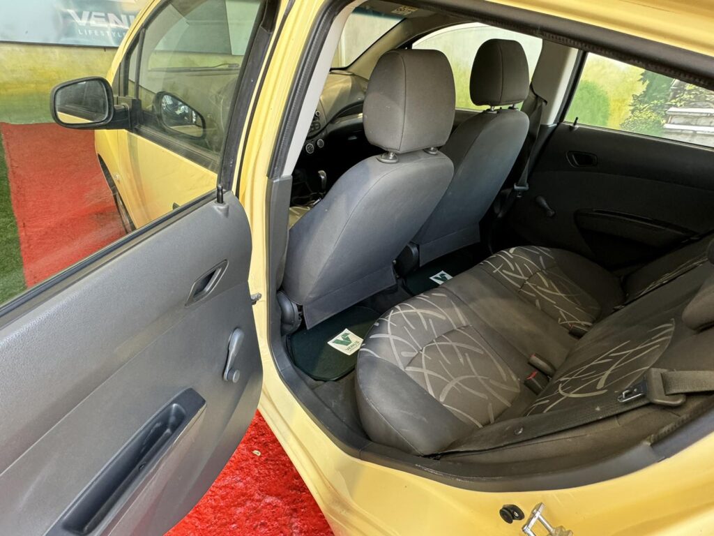 Chevrolet Spark S-Tech II 2015 - 12